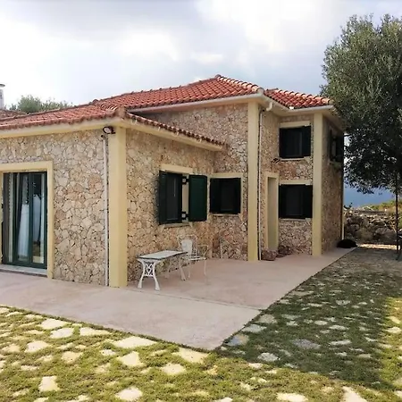 Mountain House With Breathtaking Sea View Σπίτι διακοπών Πόρος