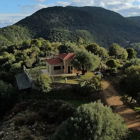 Mountain House With Breathtaking Sea View ポロス