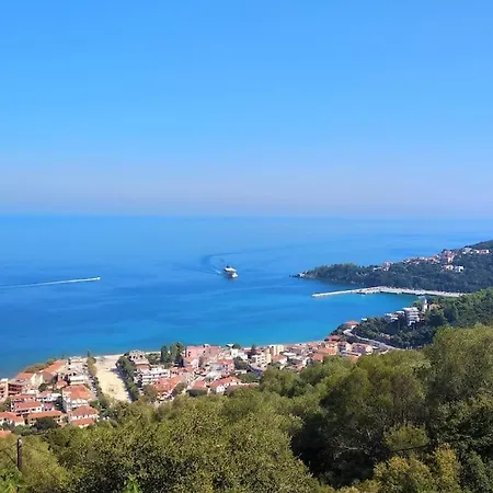 بيت للعطل Mountain House With Breathtaking Sea View *