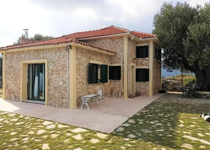 Mountain House With Breathtaking Sea View Ferienhaus Poros (Kefalonia)