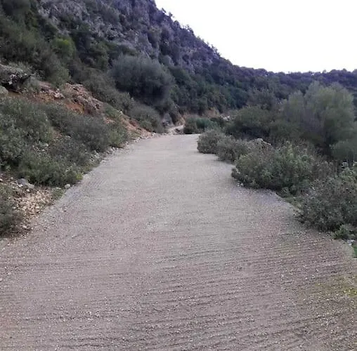 Mountain House With Breathtaking Sea View *