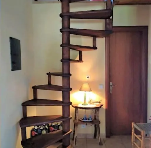 Semesterbostad Mountain House With Breathtaking Sea View