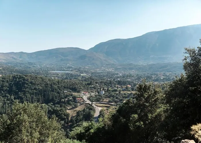 Mountain House With Breathtaking Sea View Semesterbostad *